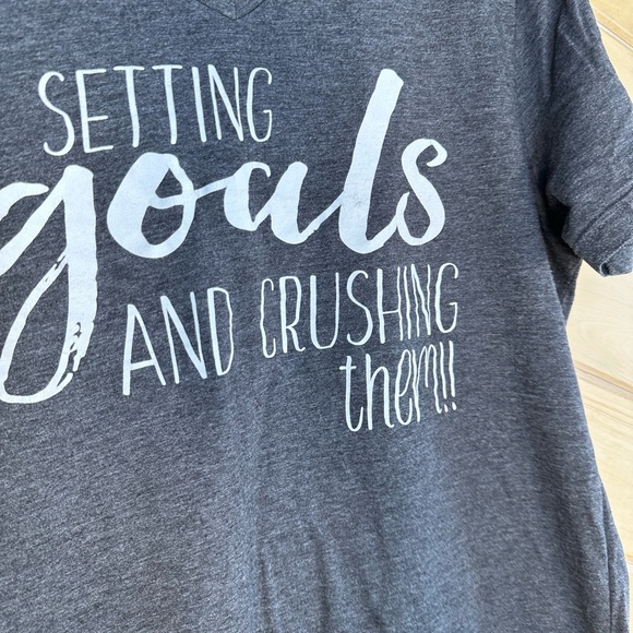 Setting Goals Top - Picture 3 of 4